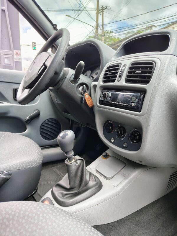 Clio Campus Hi-Flex 1.0 16V 5p - Image 9
