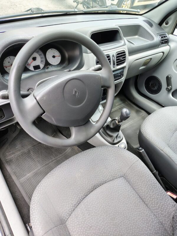 Clio Campus Hi-Flex 1.0 16V 5p - Image 13