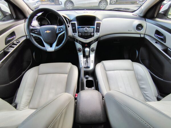 CRUZE LTZ 1.8 16V FlexPower 4p Aut. - Image 3