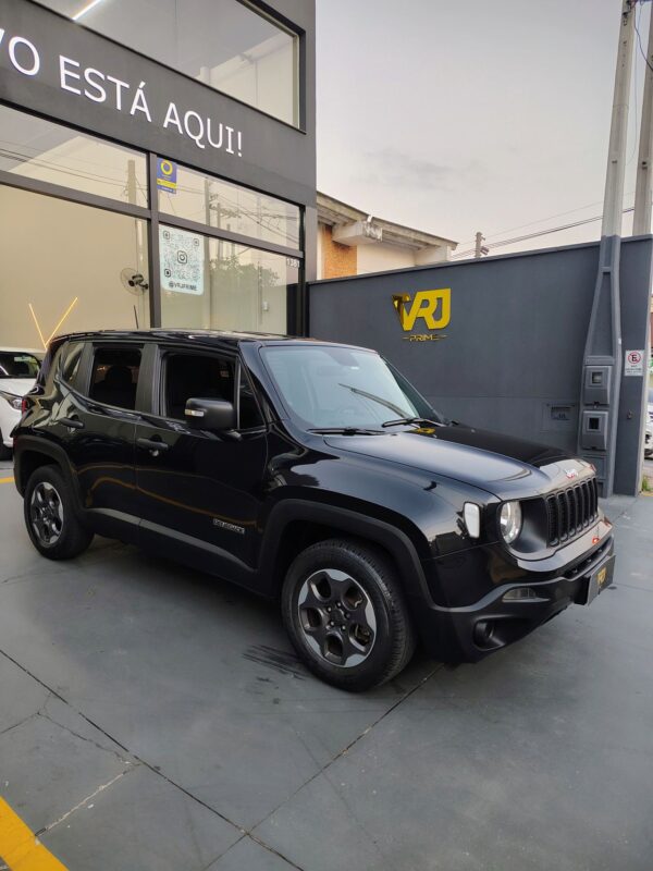 Renegade STD 1.8 4x2 Flex 16v Aut. - Image 9