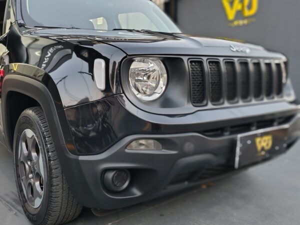 Renegade STD 1.8 4x2 Flex 16v Aut. - Image 5