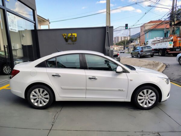 CRUZE LTZ 1.8 16V FlexPower 4p Aut. - Image 7