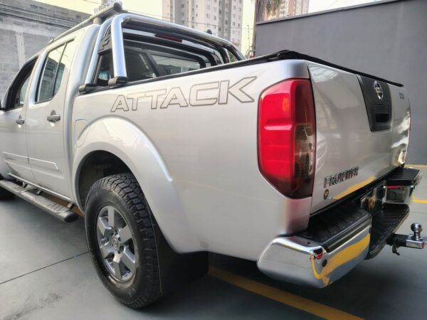 Frontier SV AT.CD 4x4 2.5 TB Diesel Mec. - Image 4