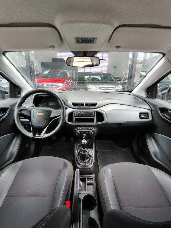 JOY Plus Black Ed.1.0 8V 4p Flex Mec. - Image 15