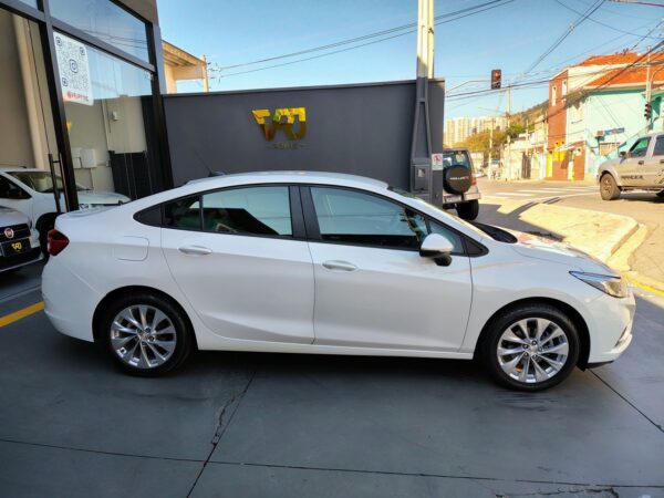 CRUZE LT 1.4 16V Turbo Flex 4p Aut. - Image 8