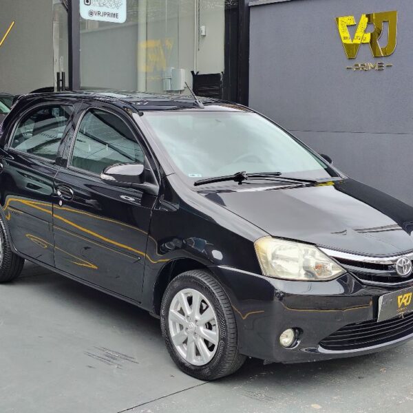 Toyota / ETIOS XLS 1.5 Flex 5p Aut.