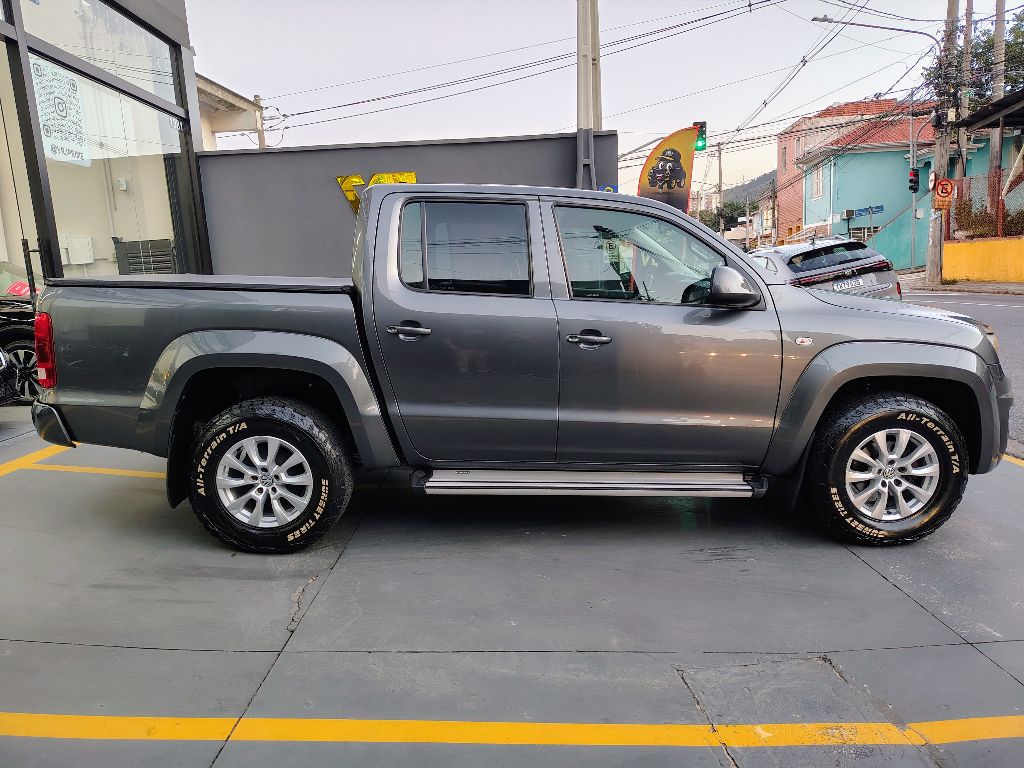AMAROK Comfor. CD 2.0 TDI 4x4 Dies. Aut. - Imagem 2