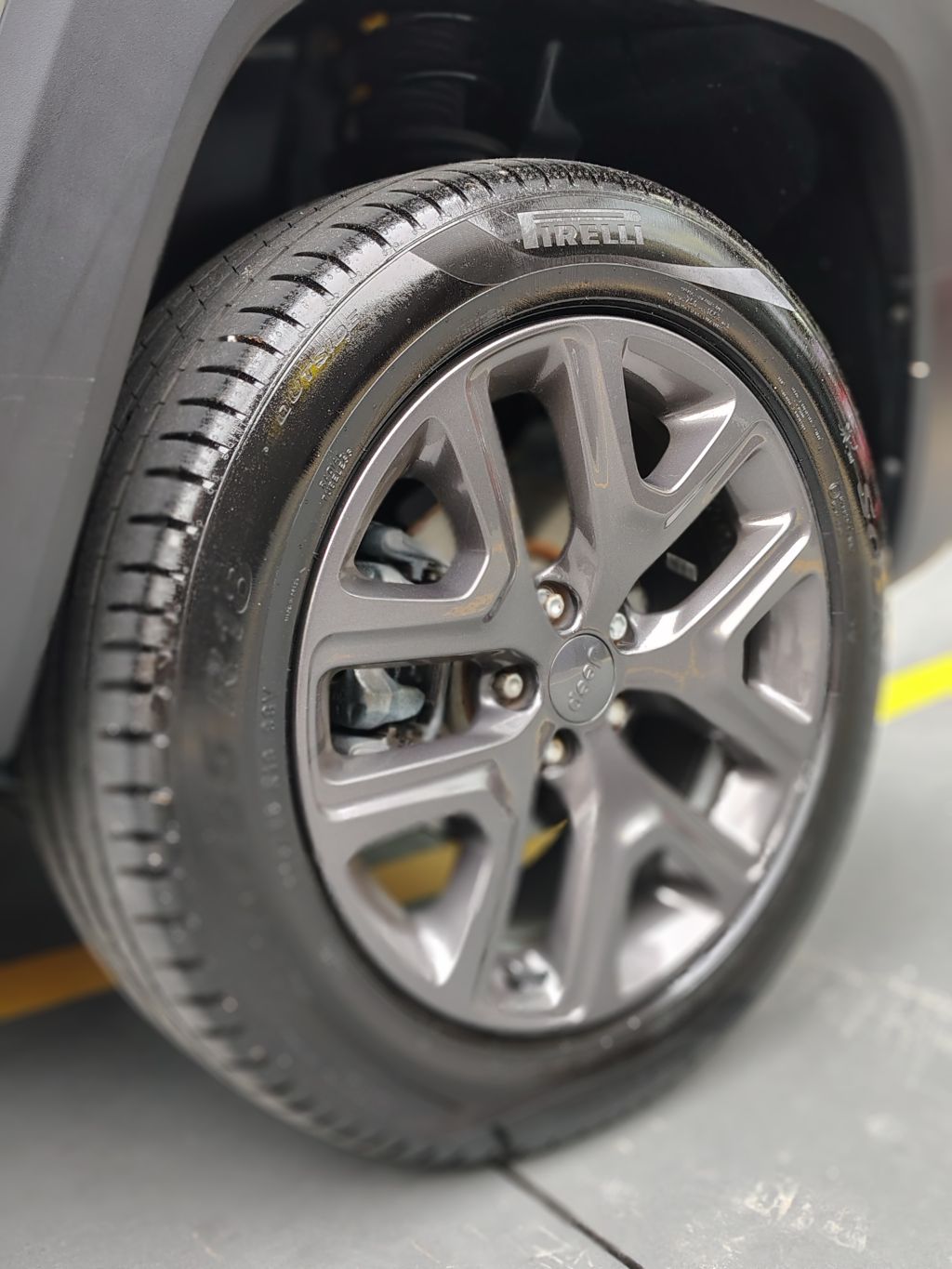 Renegade Longitude 1.8 4x2 Flex 16V Aut. - Imagem 11