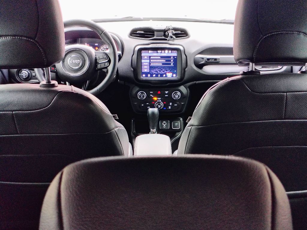 Renegade Longitude 1.8 4x2 Flex 16V Aut. - Imagem 6