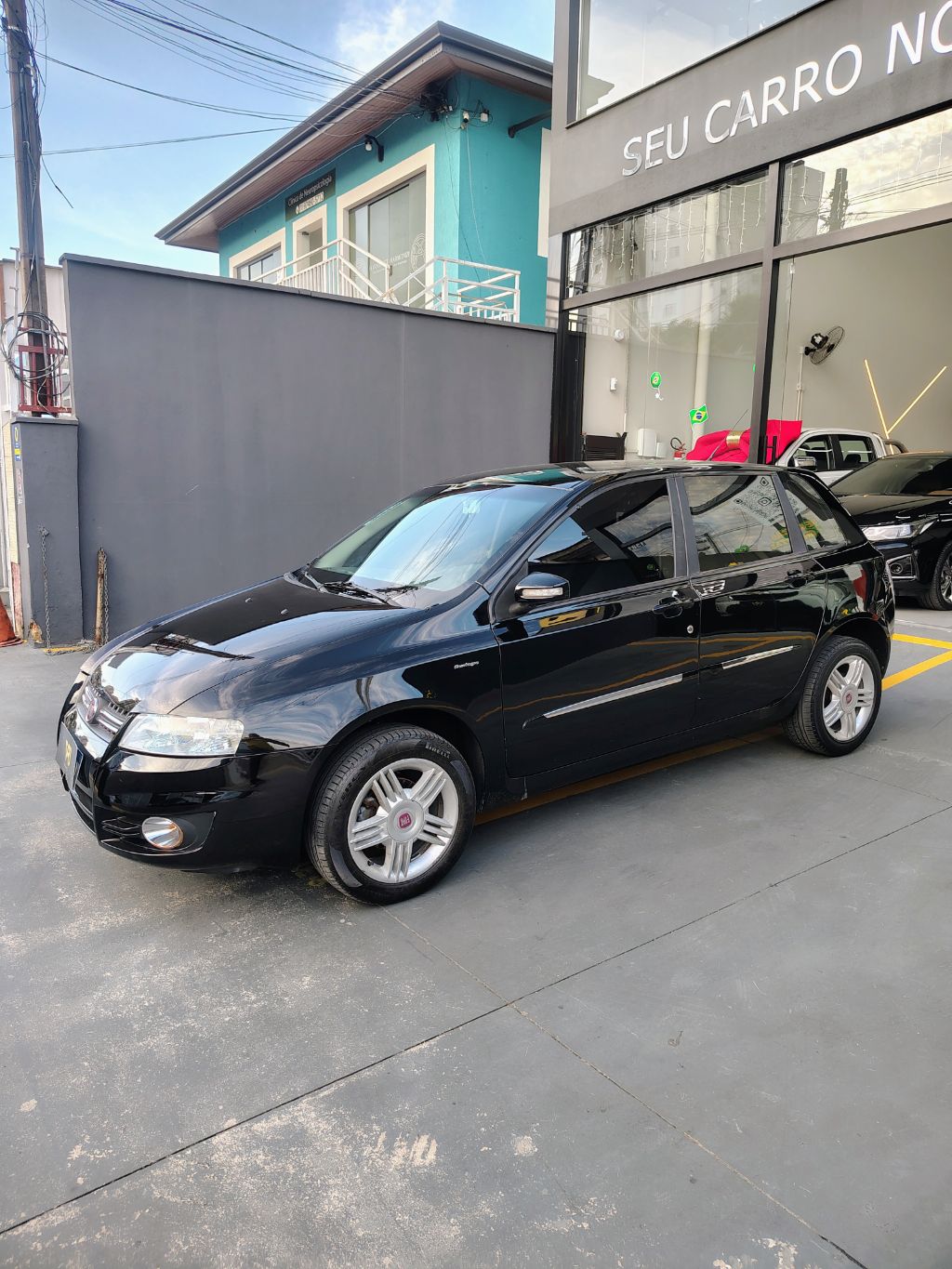 Stilo Dualogic 1.8 Flex 8V 5p - Imagem 4