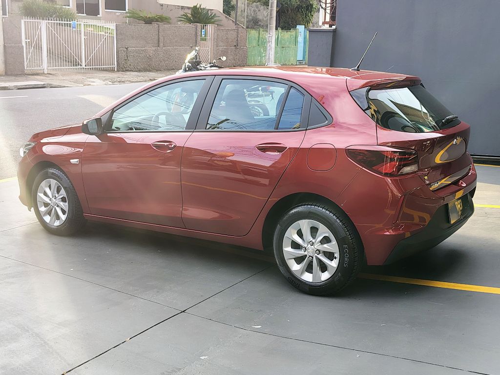 ONIX HATCH LT 1.0 12V Flex 5p Mec. - Imagem 7