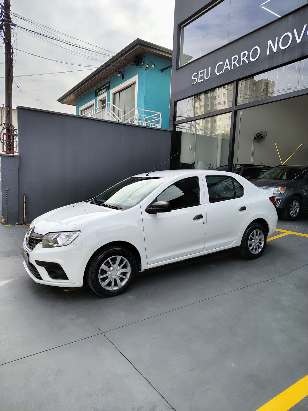 LOGAN Life Flex 1.0 12V 4p Mec. - Imagem 13