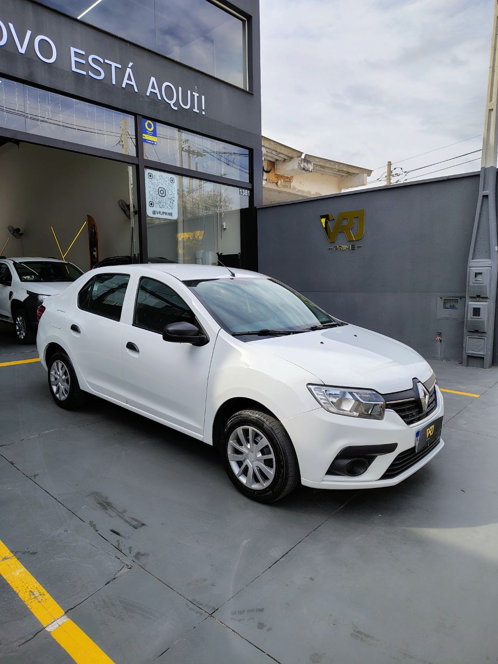 LOGAN Life Flex 1.0 12V 4p Mec. - Imagem 11
