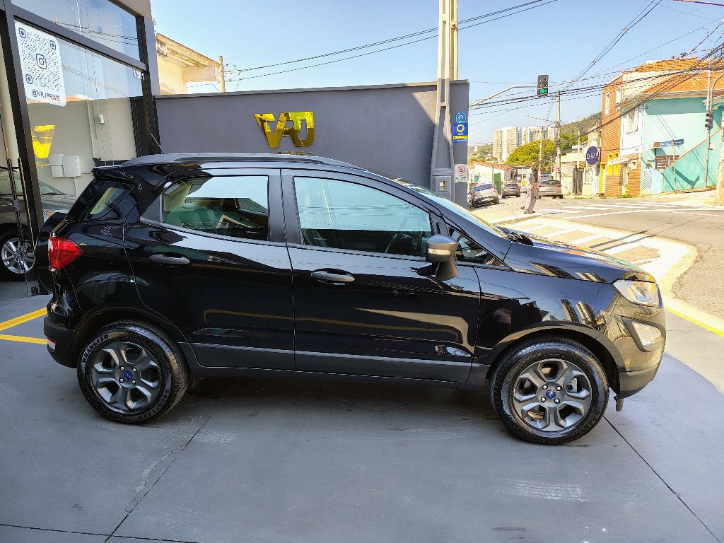 EcoSport FREESTYLE 1.5 12V Flex 5p Aut. - Imagem 13