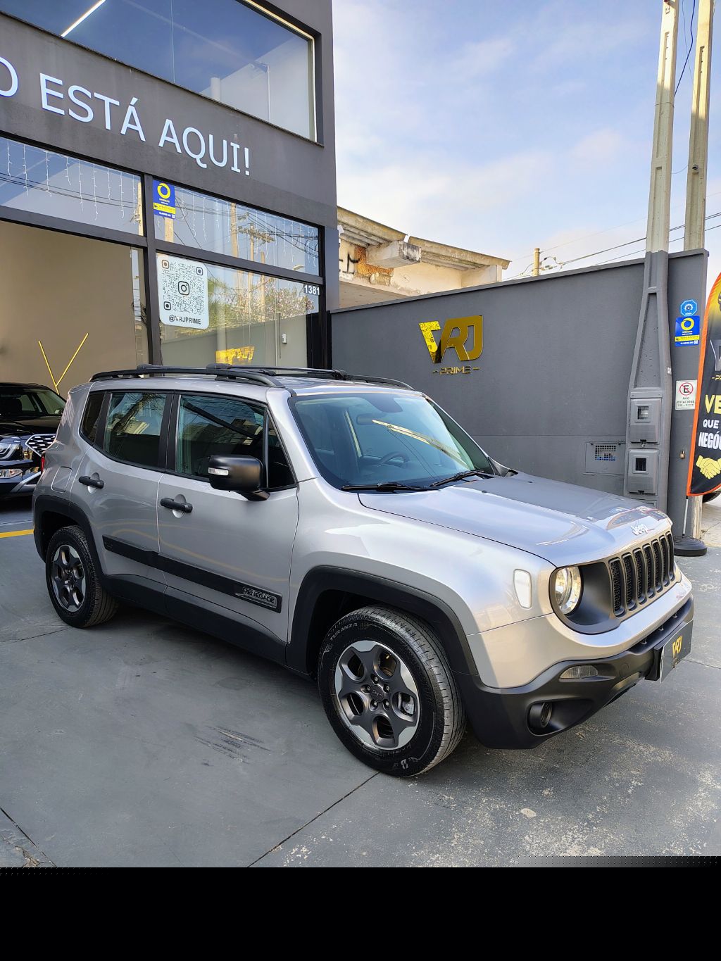 Renegade 1.8 4x2 Flex 16V Aut. - Imagem 11