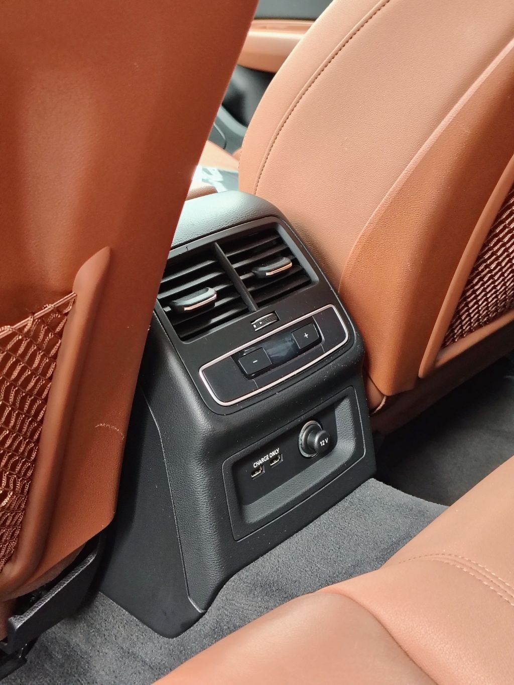 A4 S Line 2.0 TFSI 204cv S Tonic - Imagem 11