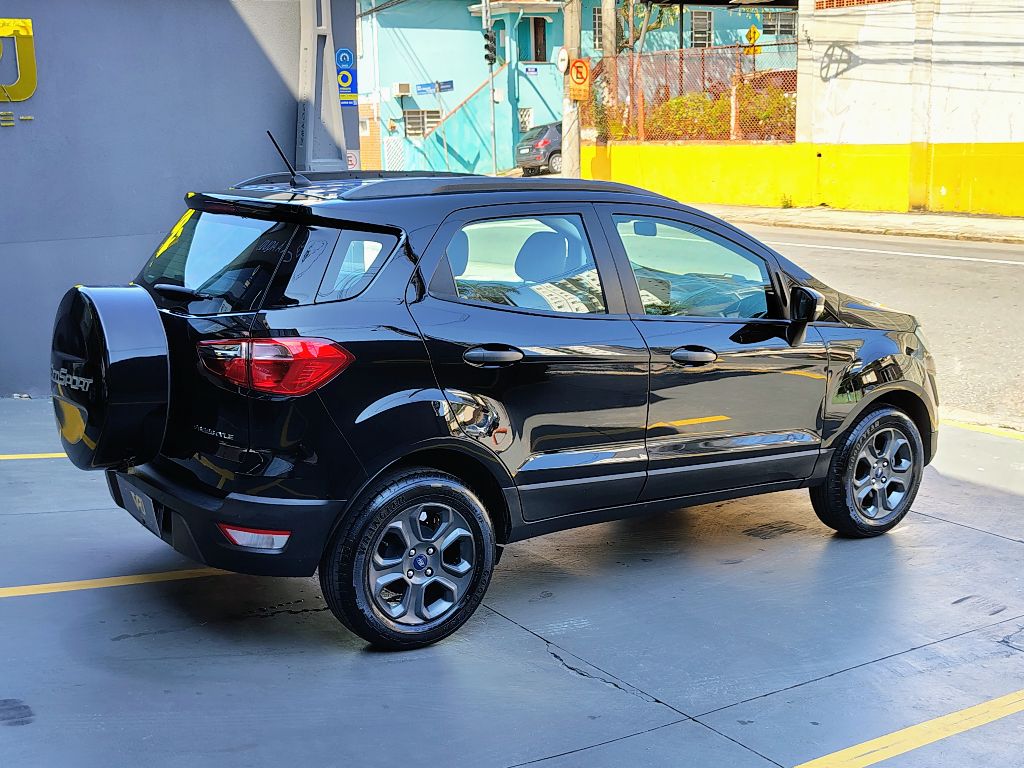 EcoSport FREESTYLE 1.5 12V Flex 5p Aut. - Imagem 4