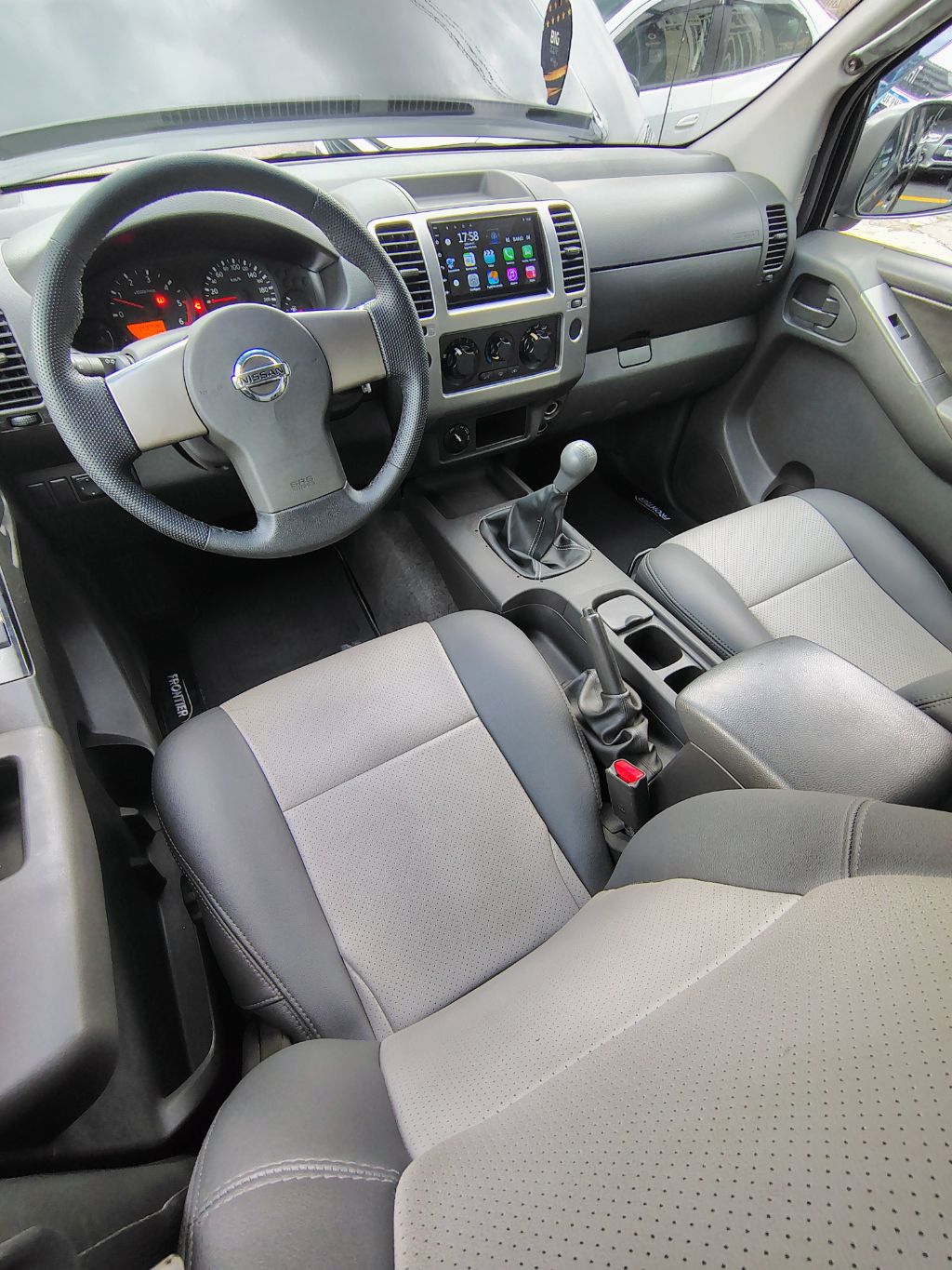 Frontier SE ATTACK CD 4x4 2.5 TB Diesel - Imagem 3