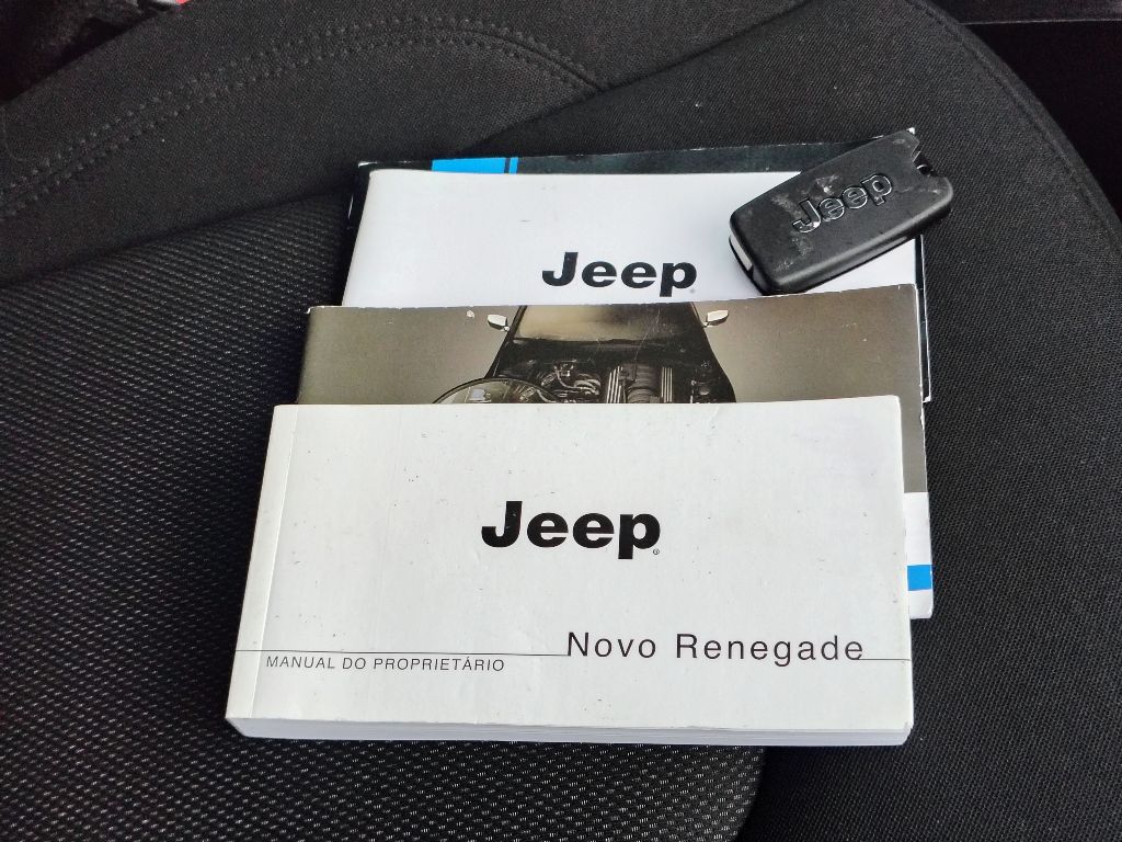 Renegade 1.8 4x2 Flex 16V Aut. - Imagem 3
