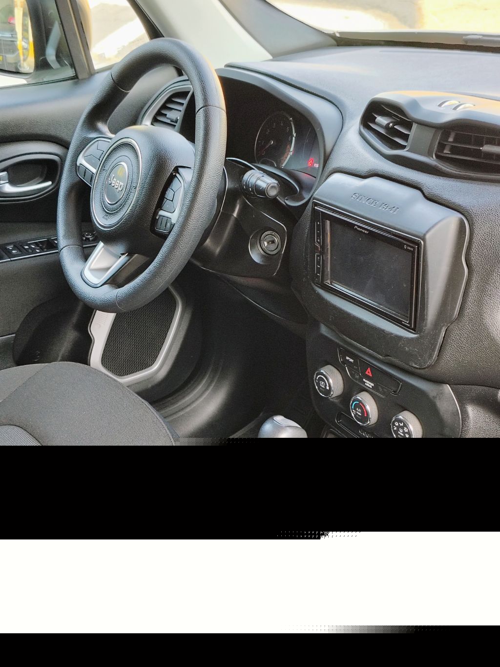 Renegade 1.8 4x2 Flex 16V Aut. - Imagem 12