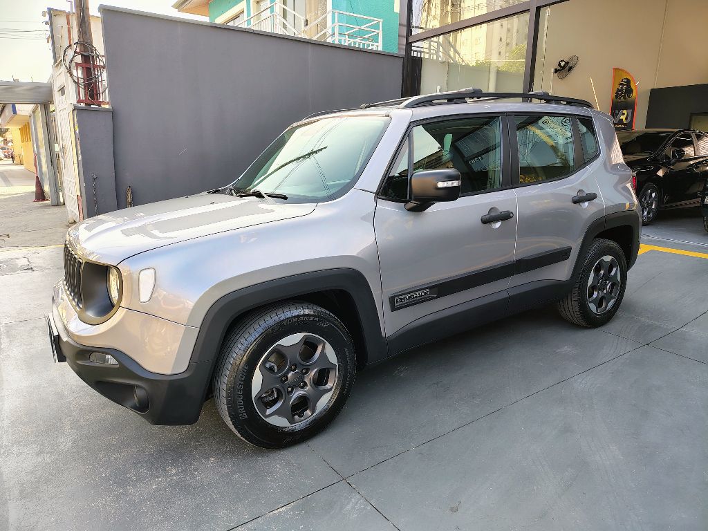 Renegade 1.8 4x2 Flex 16V Aut. - Imagem 4